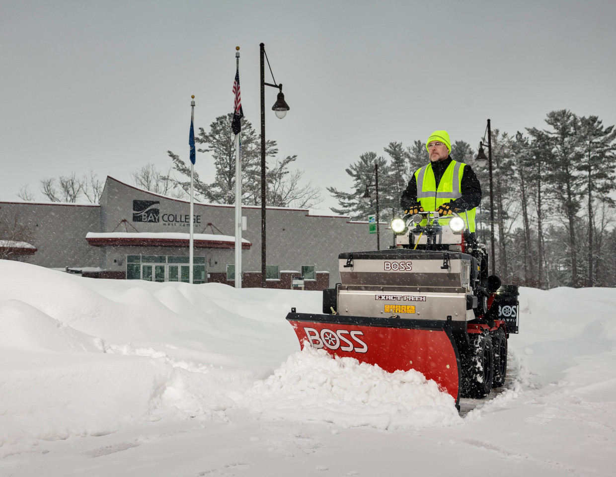 Cleveland Ohio Commercial Snow Plowing Equipment